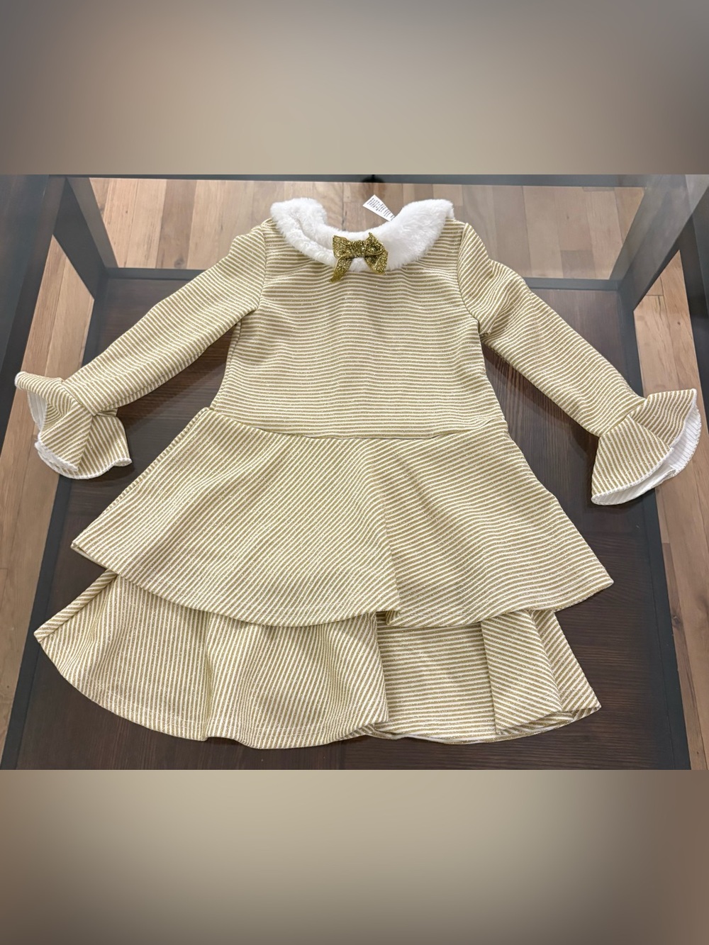 BLUEBERI BOULEVARD Little Girls Trimmed Gold Lurex-Striped Dress Sz 4T